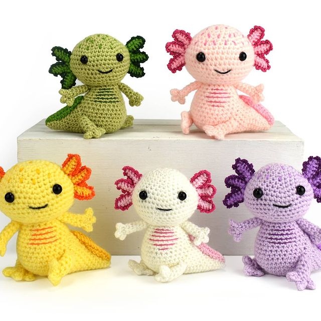 Crochet Axolotl Amigurumi Free Pattern.