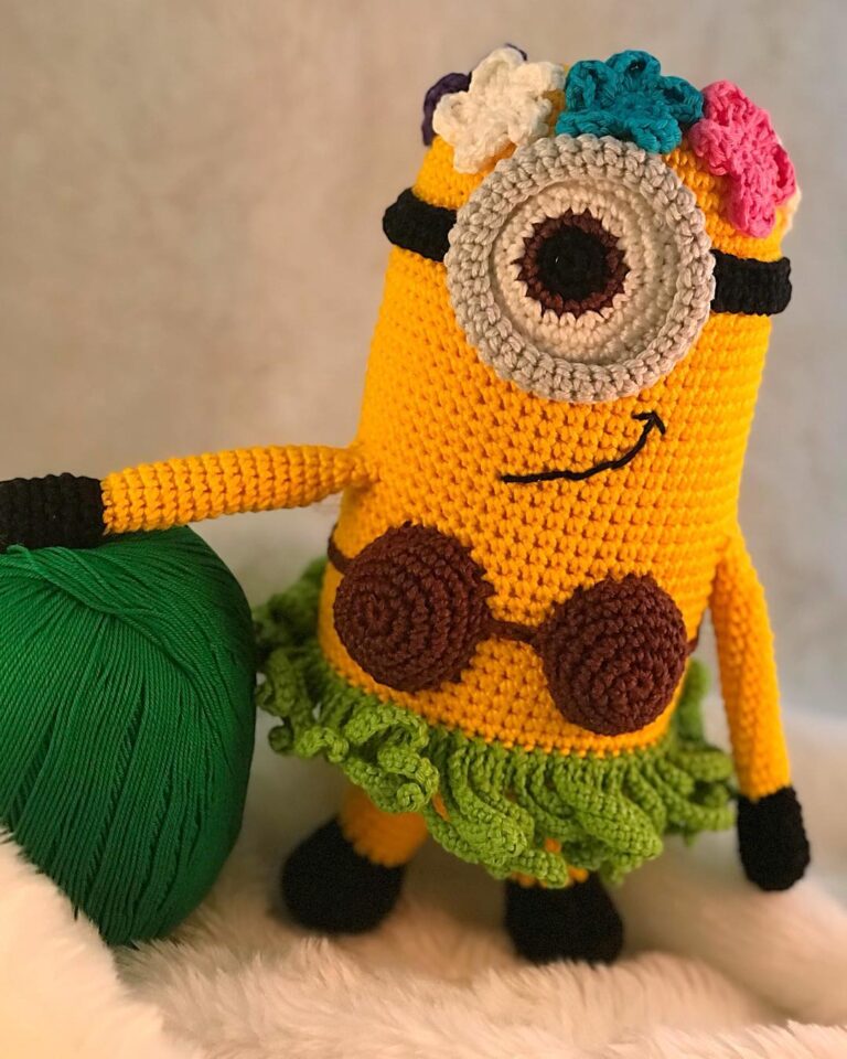 Amigurumi Plush Velvet Minion Crochet Pattern Crochet